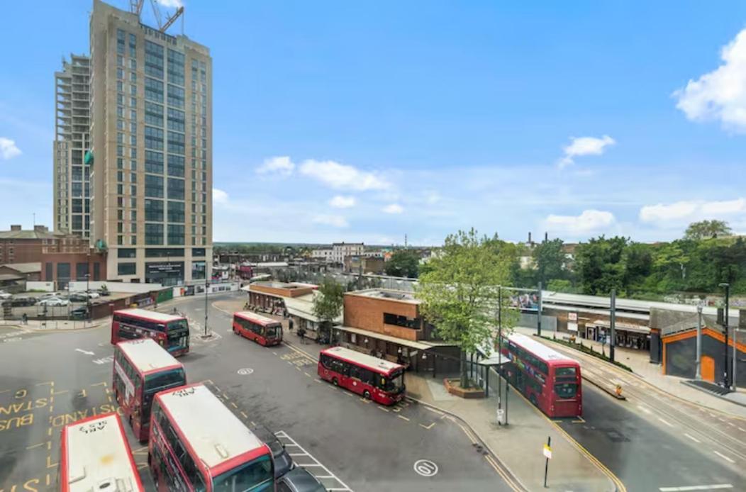 Airy 2Br Flat Delta London Dp332 Appartement Croydon Buitenkant foto
